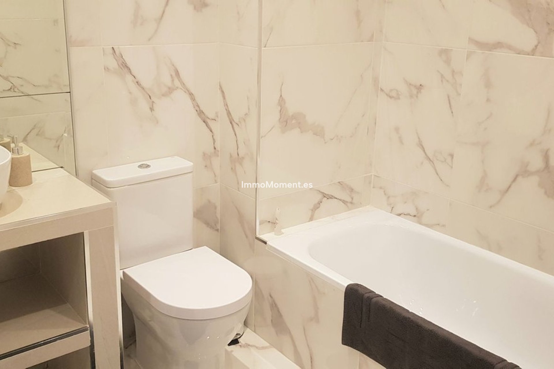 Reventa - Apartamento - Marbella - Nueva Andalucía