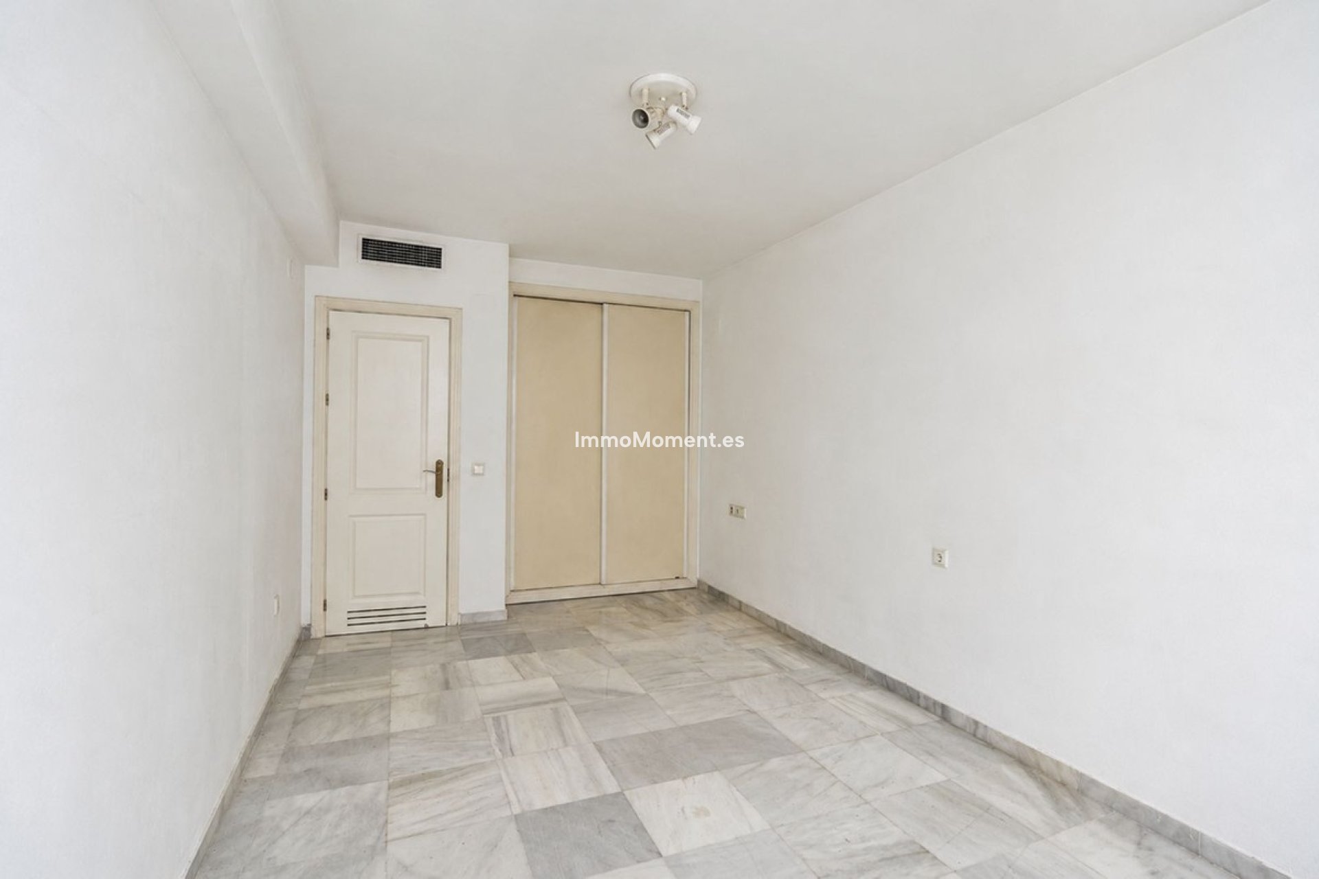 Reventa - Apartamento - Marbella - Nueva Andalucía