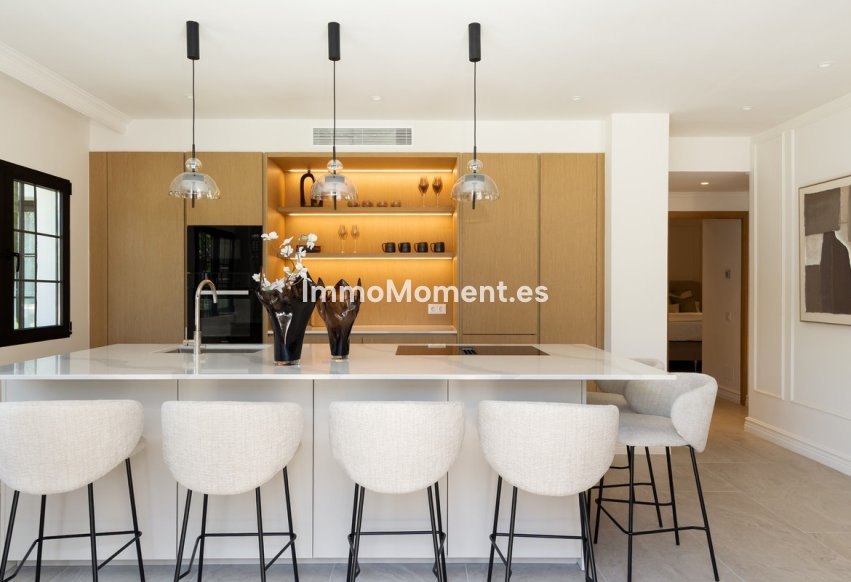 Reventa - Apartamento - Marbella - Nueva Andalucía