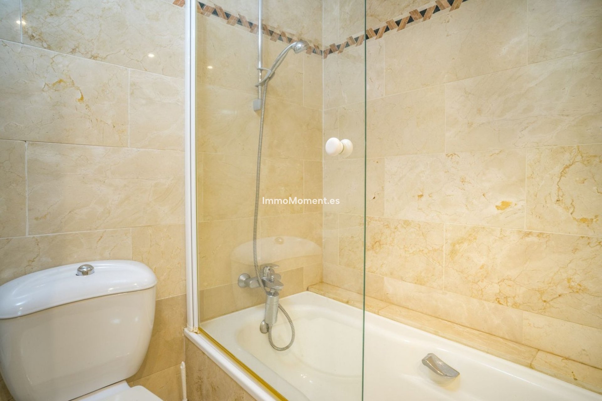 Reventa - Apartamento - Marbella - Nueva Andalucía
