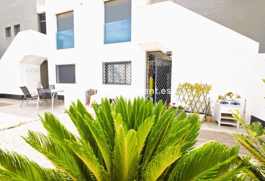 Reventa - Apartamento - Orihuela - La Zenia