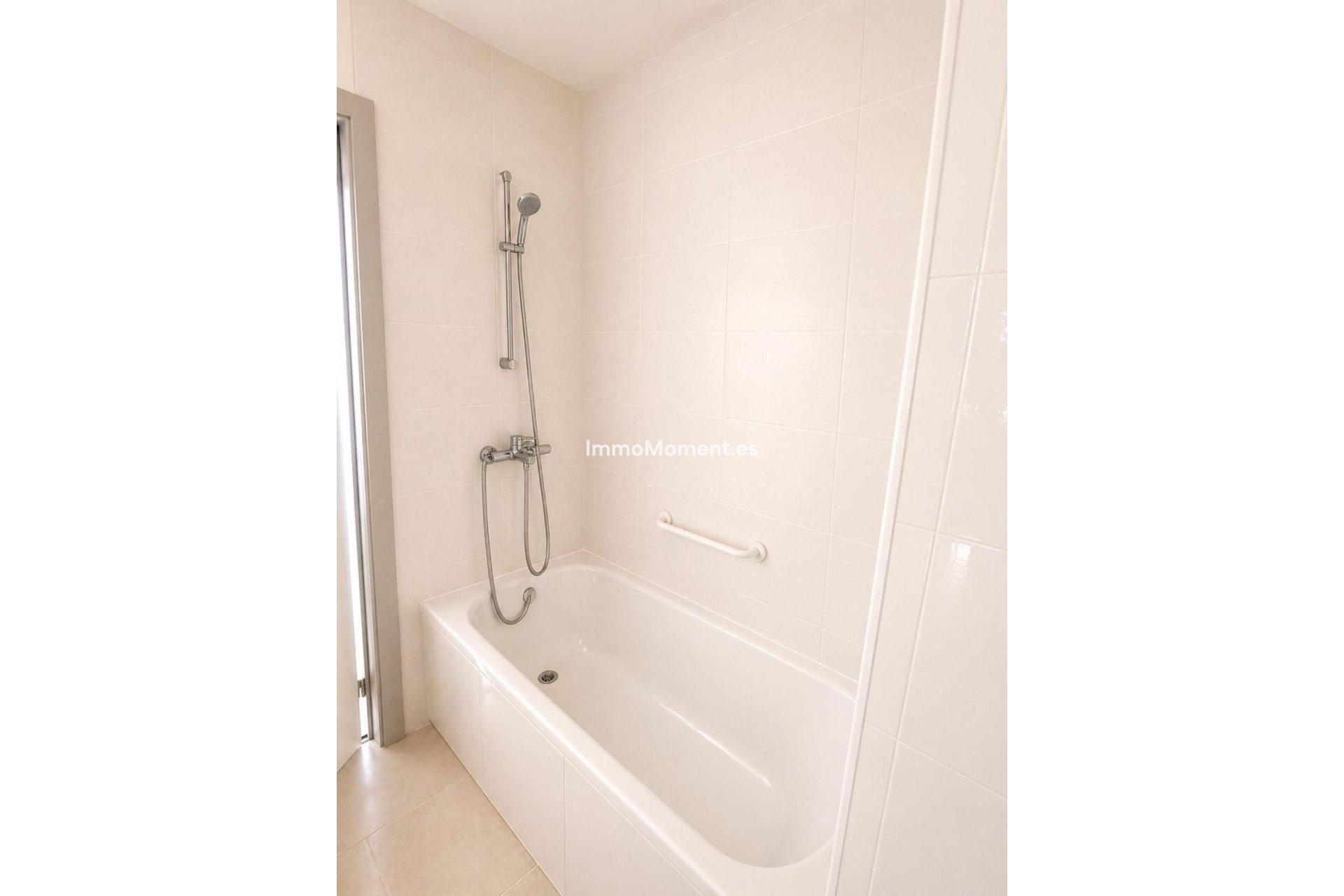 Reventa - Apartamento - Torremolinos - La Carihuela