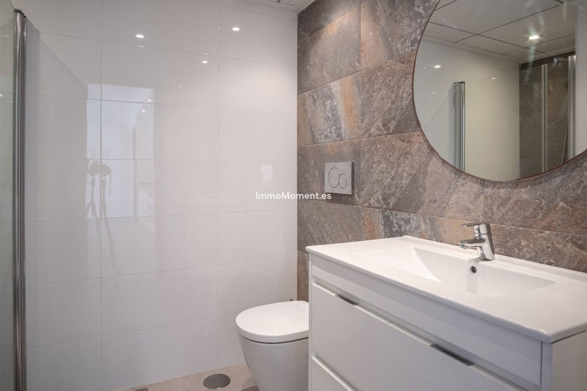 Reventa - Apartamento - Torrevieja - Aguas Nuevas