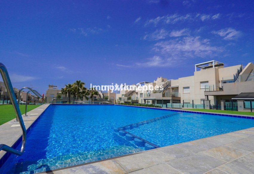 Reventa - Apartamento - Torrevieja - Aguas Nuevas