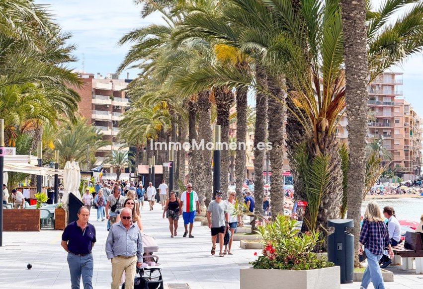 Reventa - Apartamento - Torrevieja - Playa del Cura