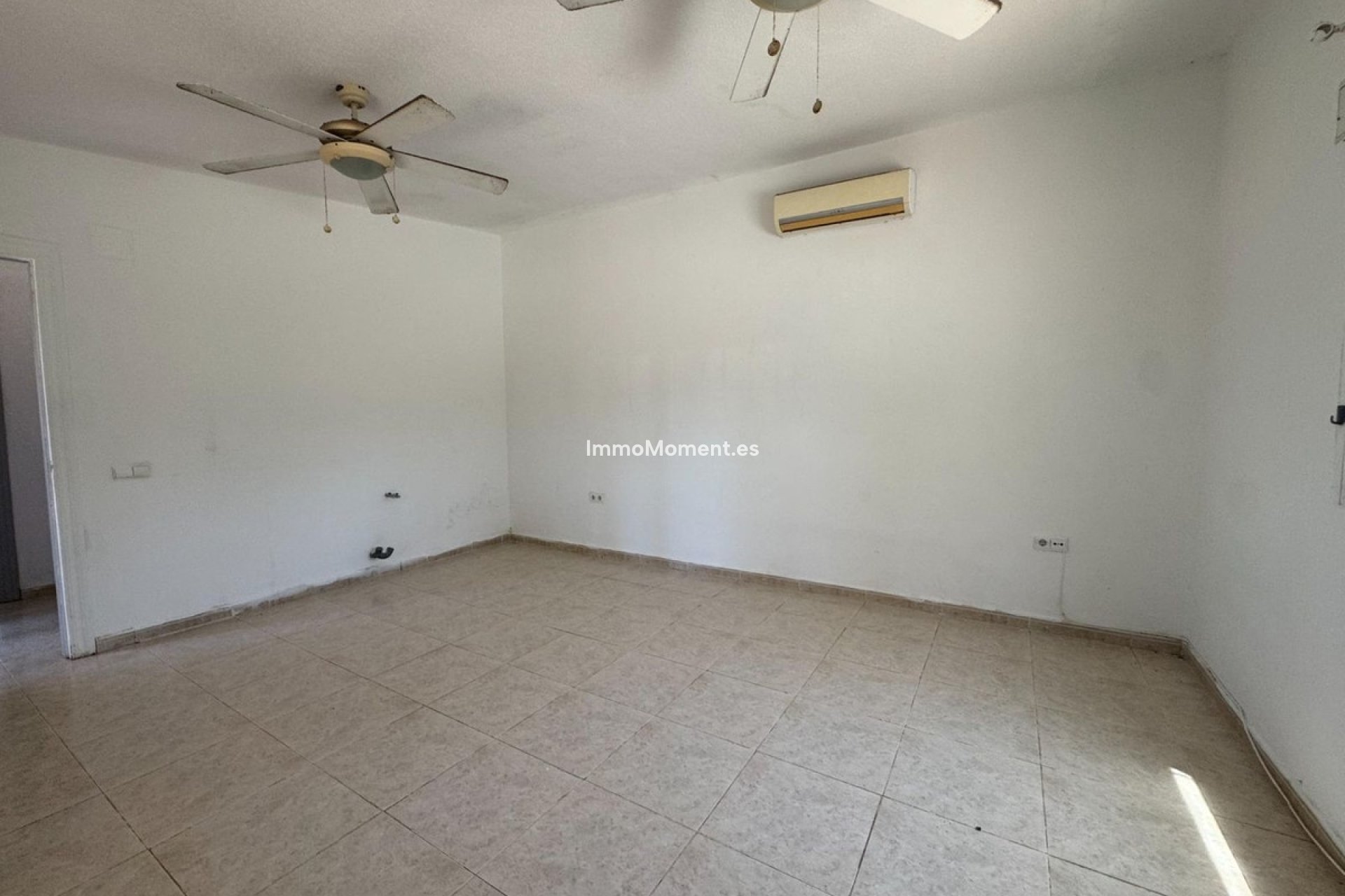 Reventa - Casa de campo - Dolores - Dolores Centro