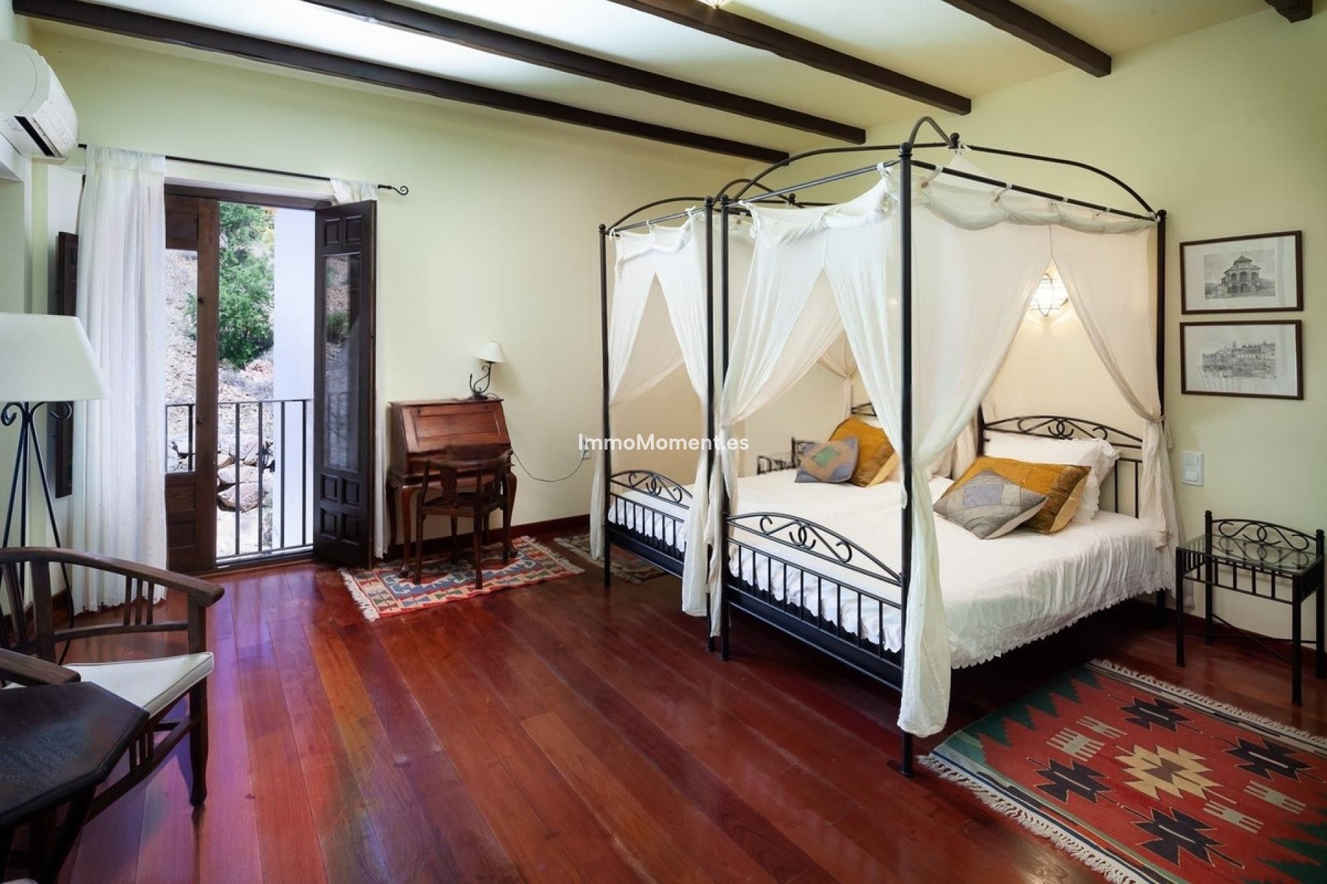 Reventa - Casa de campo - Interior  - Almogía