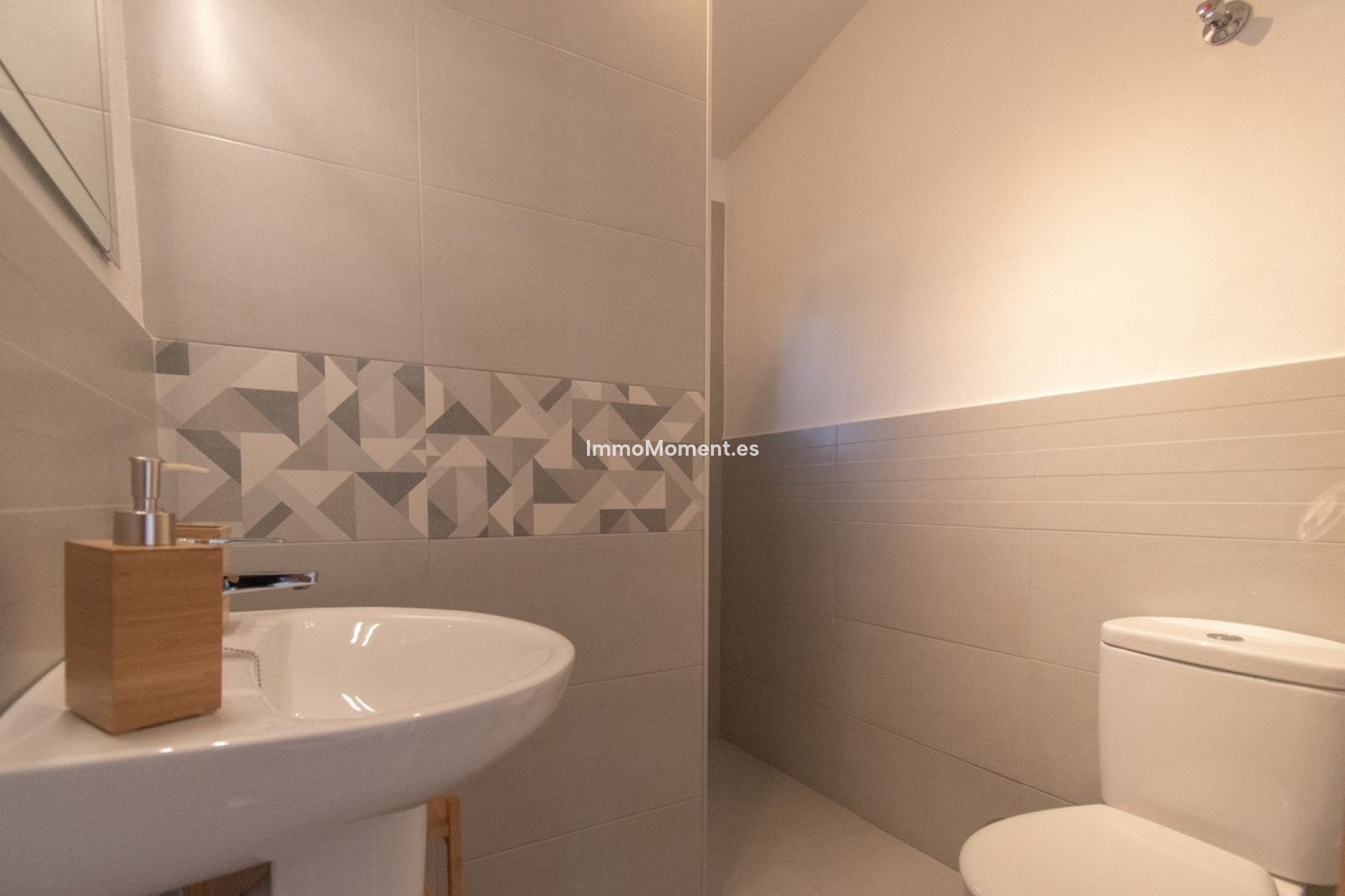 Reventa - Casa de campo - Interior  - Alora