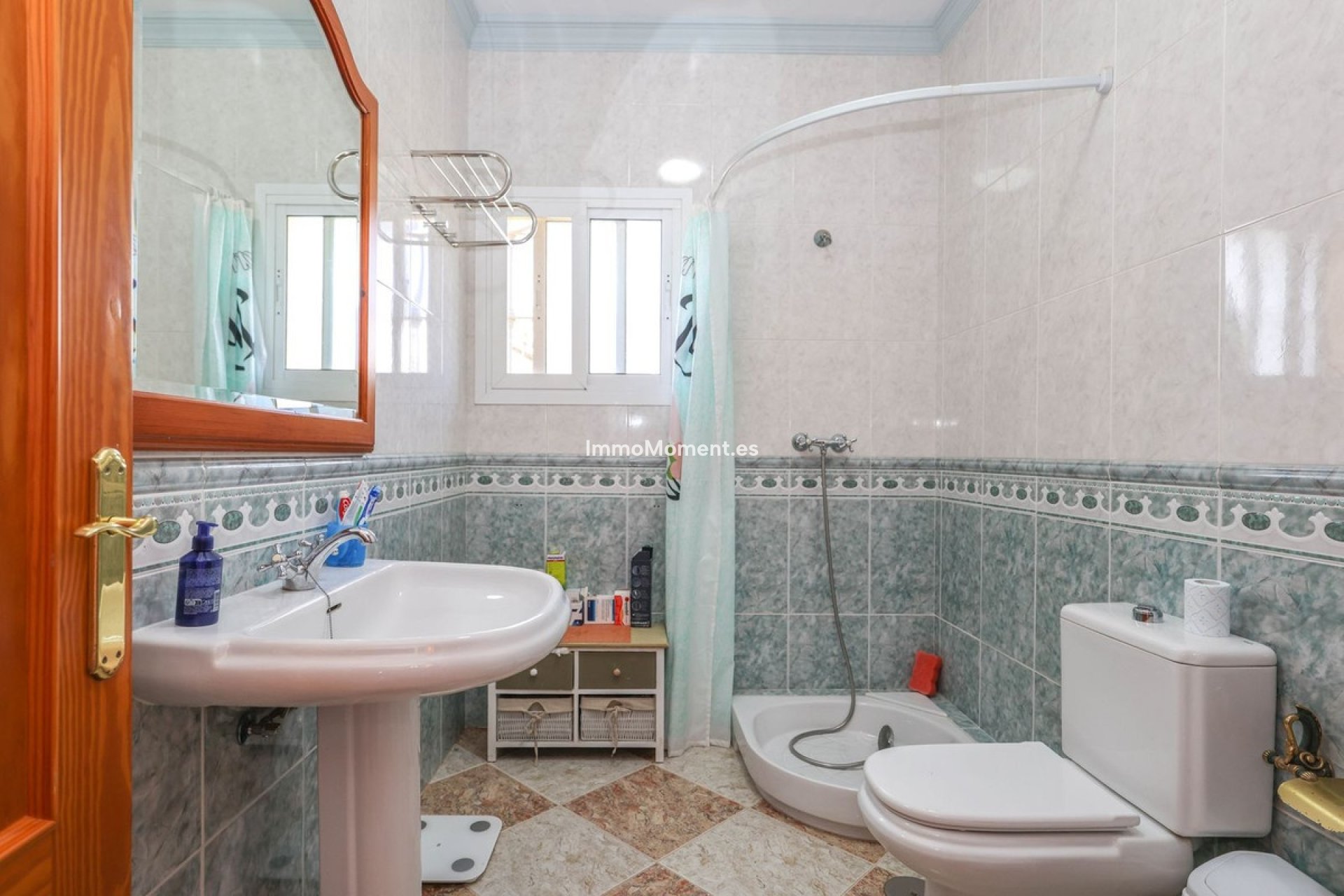 Reventa - Casa de campo - Interior  - Alora