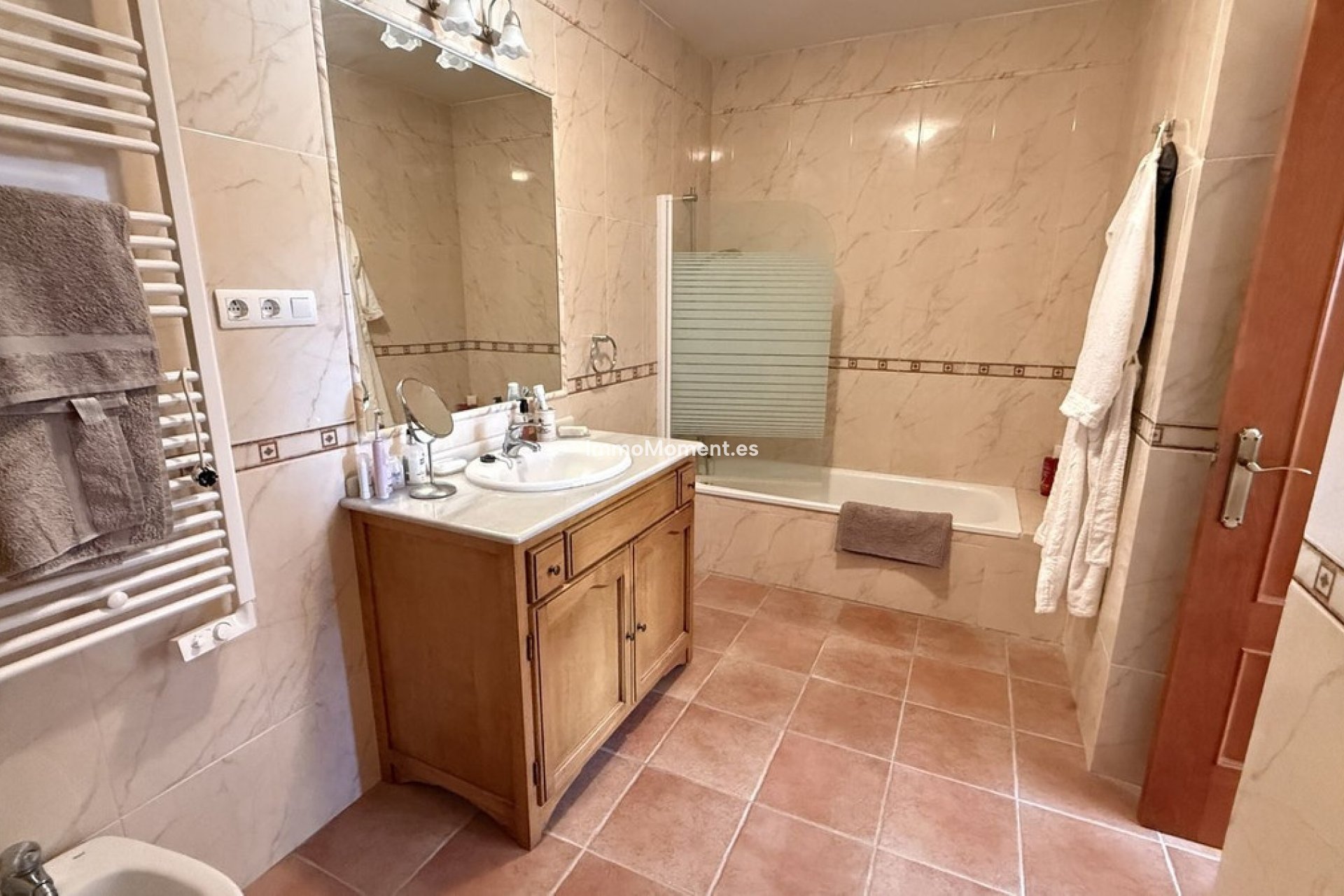 Reventa - Casa de campo - Interior  - Alora