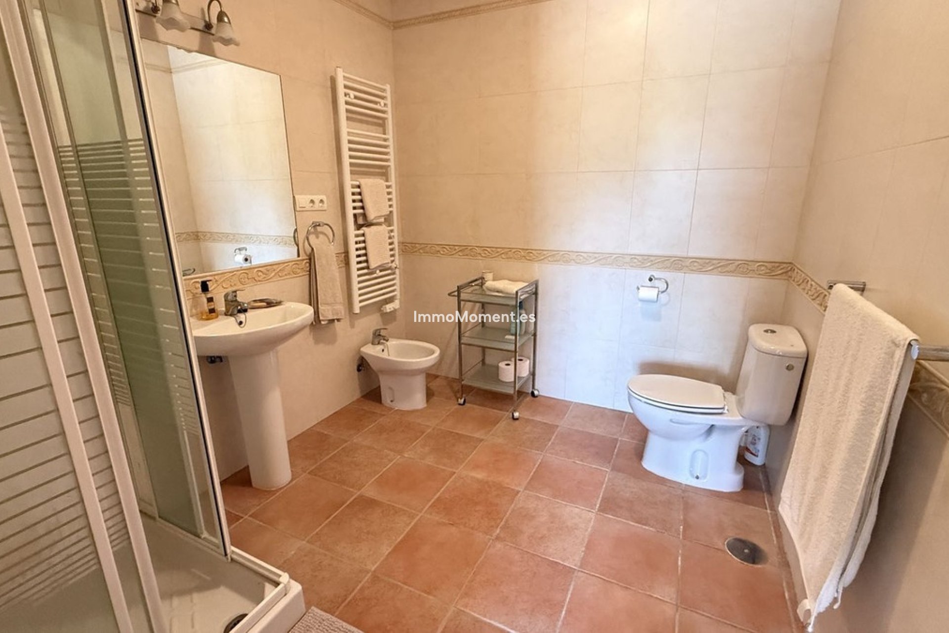 Reventa - Casa de campo - Interior  - Alora