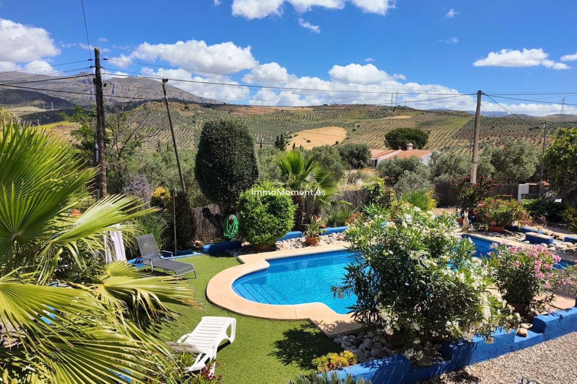Reventa - Casa de campo - Interior  - Alora