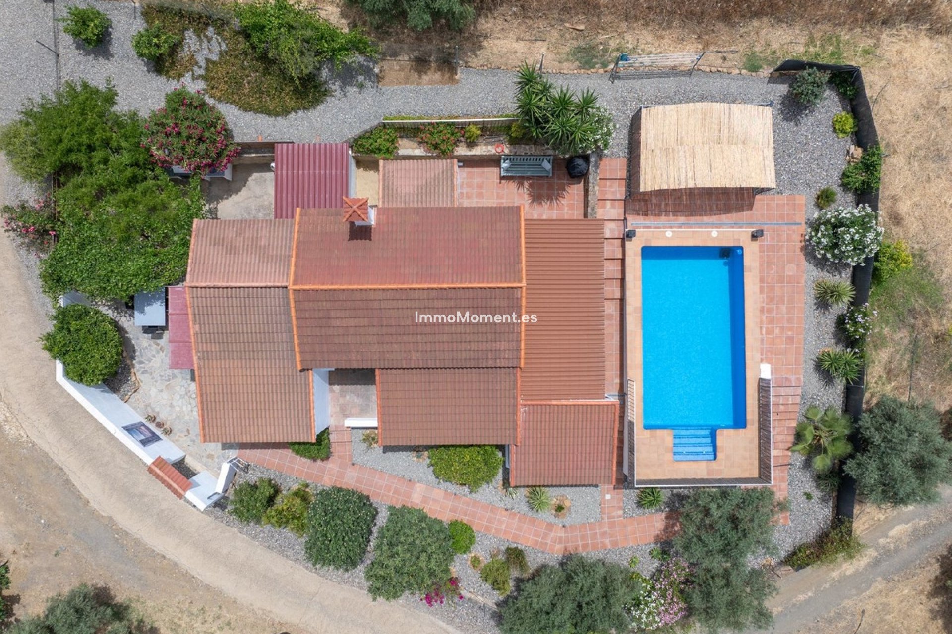 Reventa - Casa de campo - Interior  - Alora