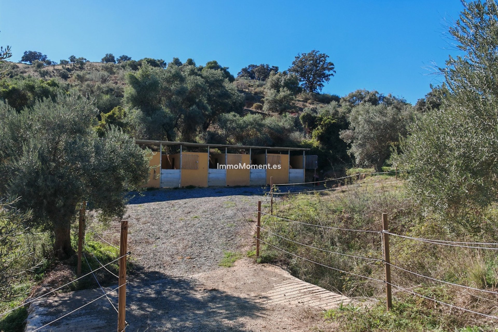 Reventa - Casa de campo - Interior  - Coín