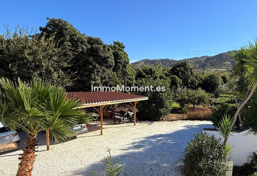 Reventa - Casa de campo - Interior  - Coín