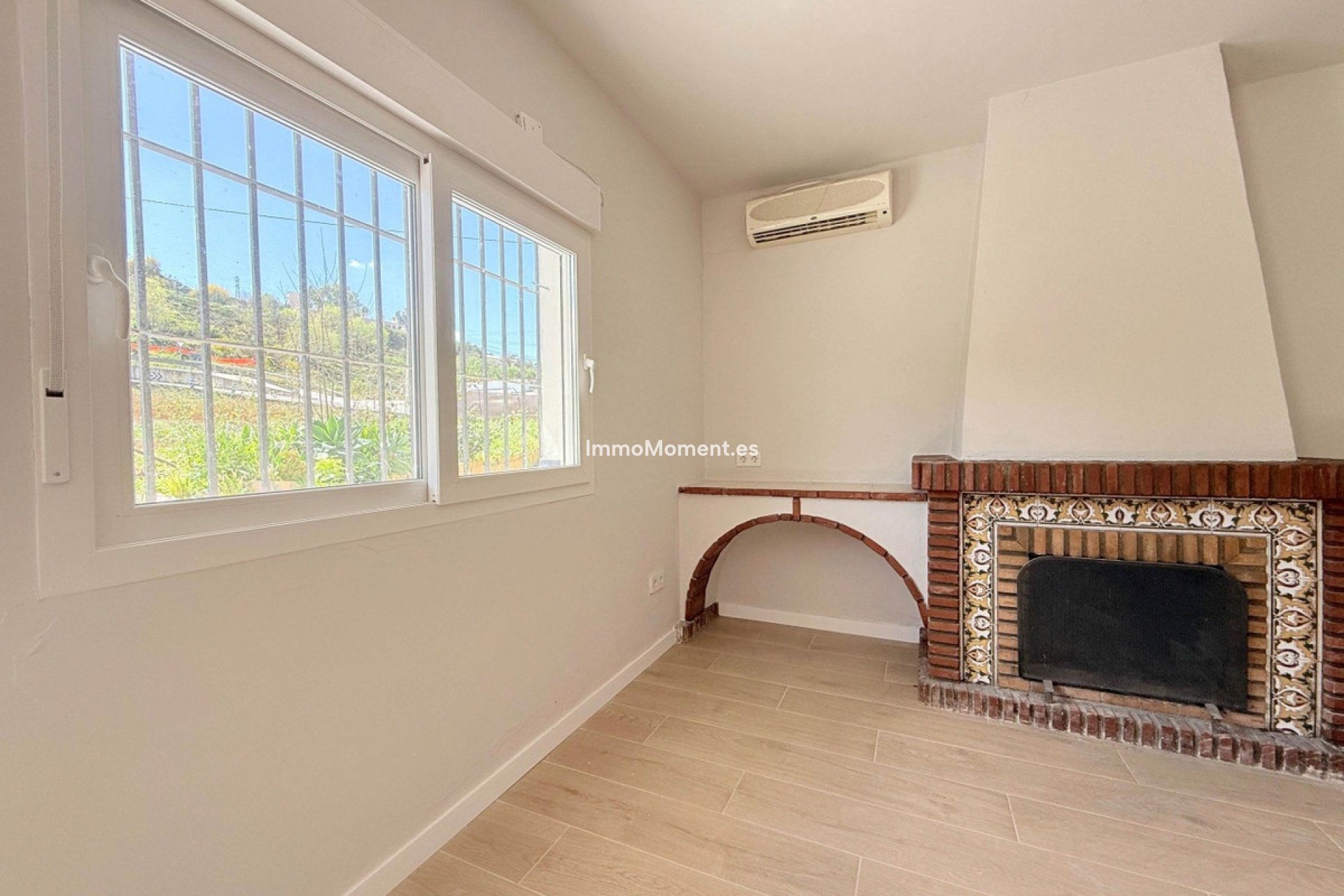 Reventa - Casa de campo - Interior  - Coín