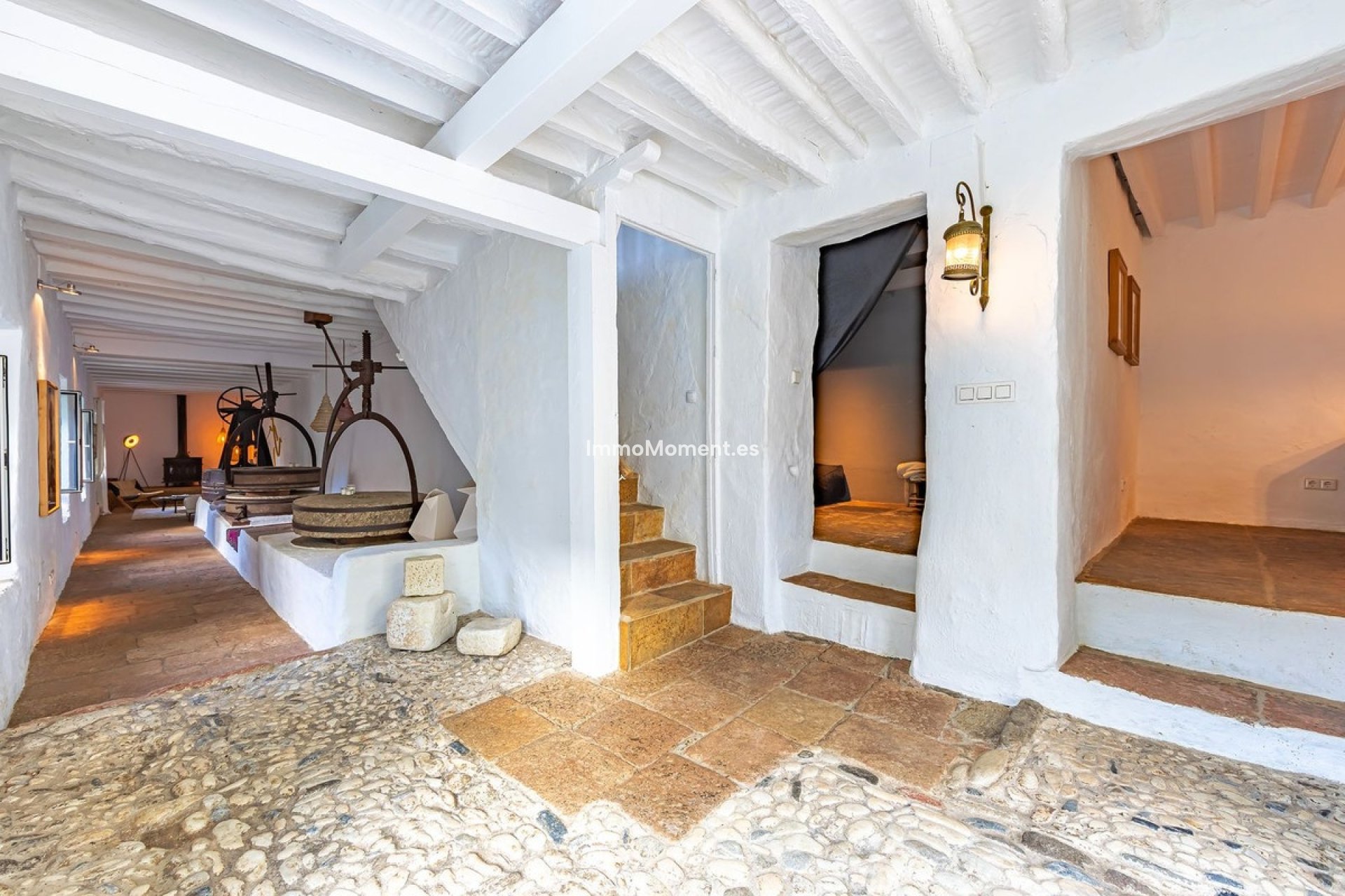 Reventa - Casa de campo - Interior  - Coín