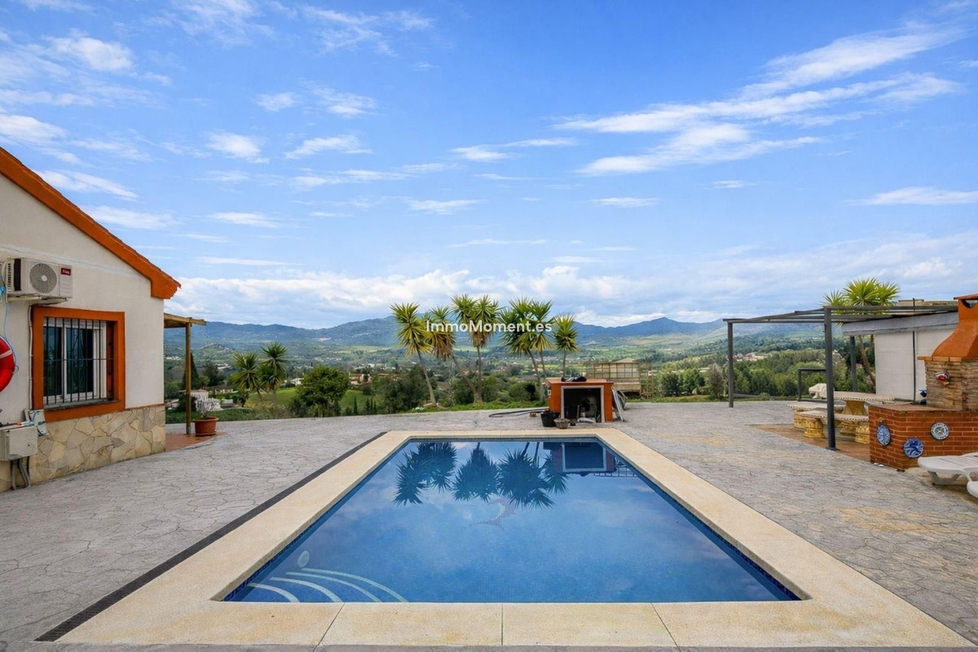 Reventa - Casa de campo - Interior  - Coín