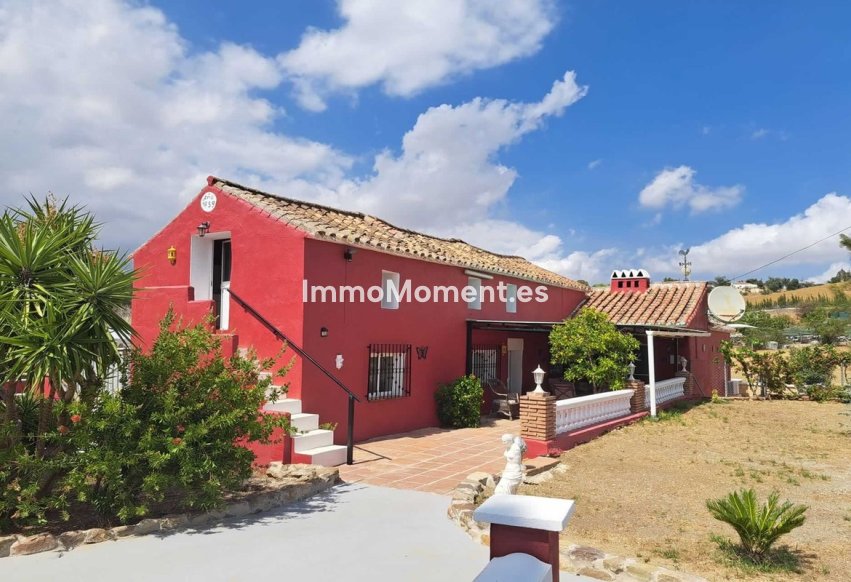 Reventa - Casa de campo - Interior  - Coín