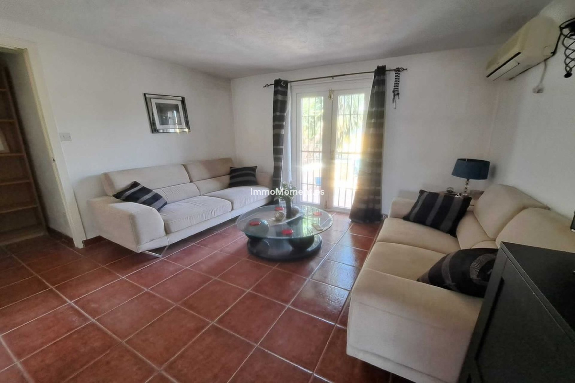 Reventa - Casa de campo - Interior  - Coín