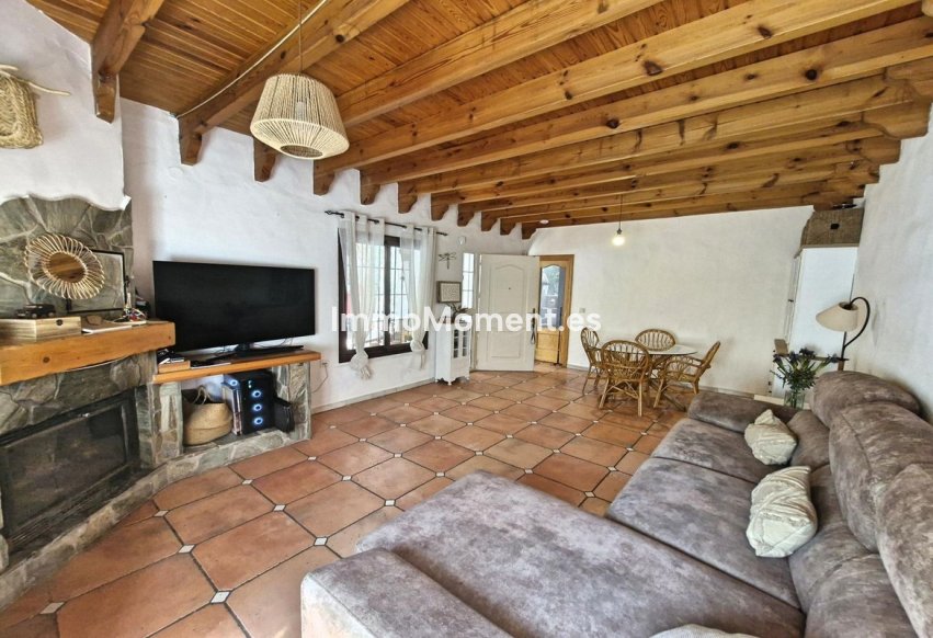 Reventa - Casa de campo - Interior  - Coín