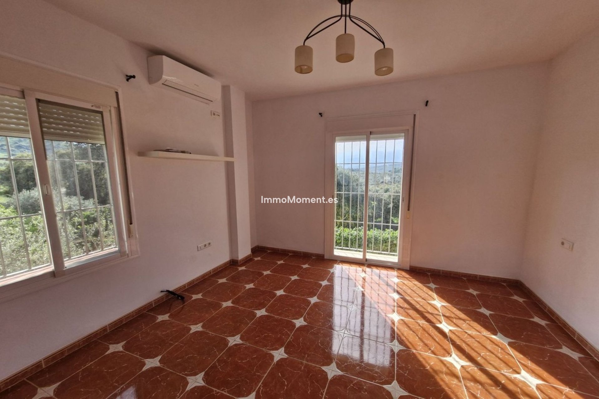 Reventa - Casa de campo - Interior  - Coín