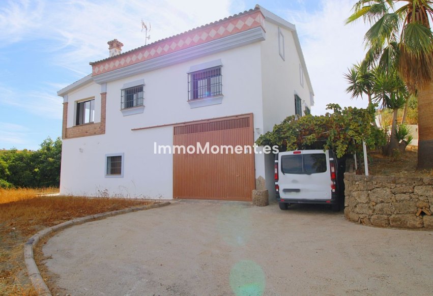 Reventa - Casa de campo - Interior  - Coín