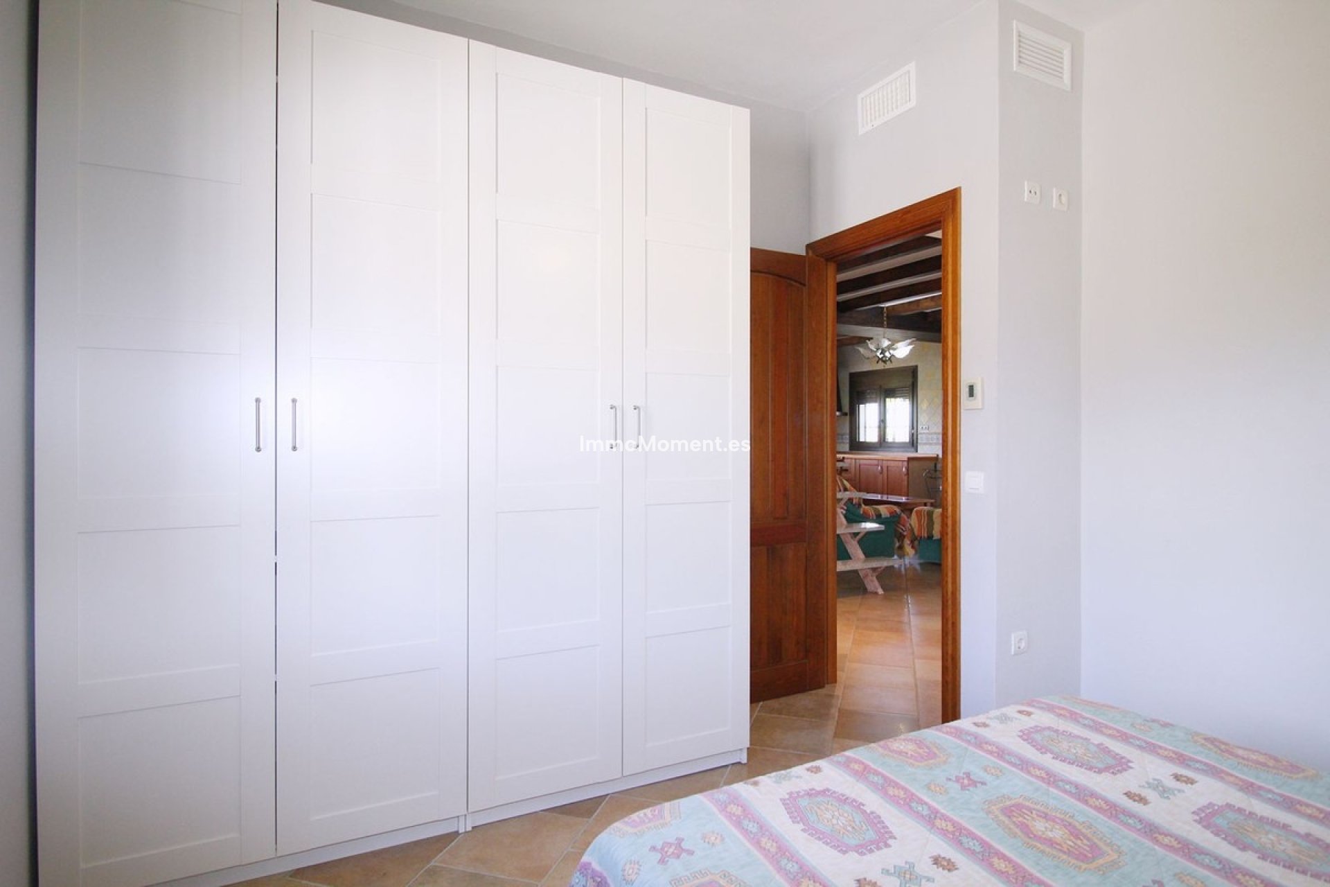 Reventa - Casa de campo - Interior  - Coín