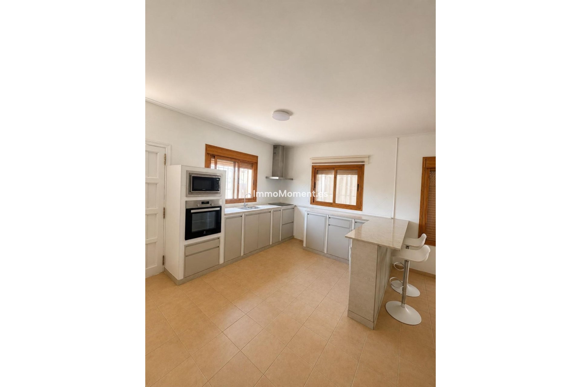 Reventa - Casa de campo - Interior  - Coín