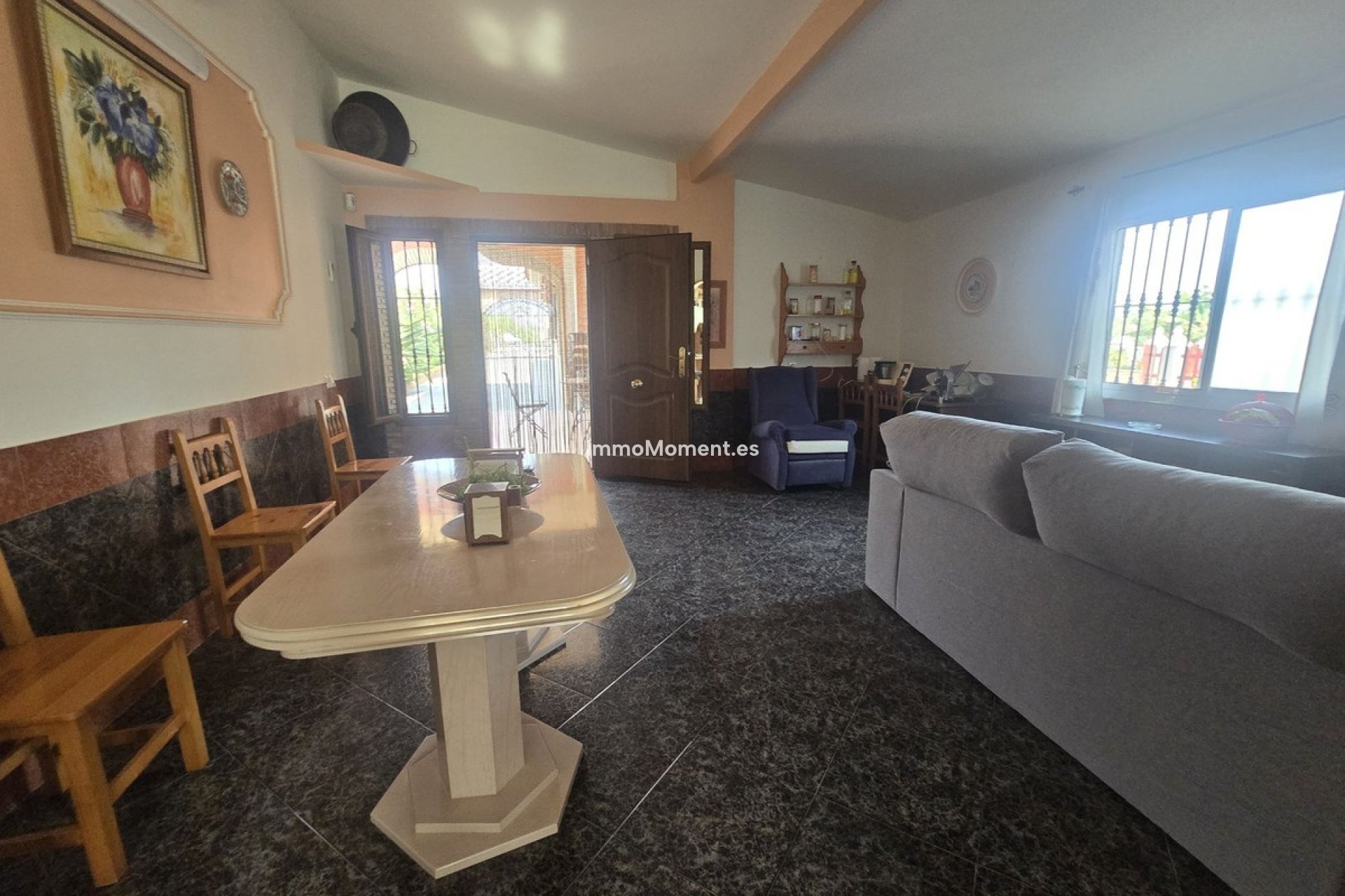 Reventa - Casa de campo - Interior  - Estacion de Cartama
