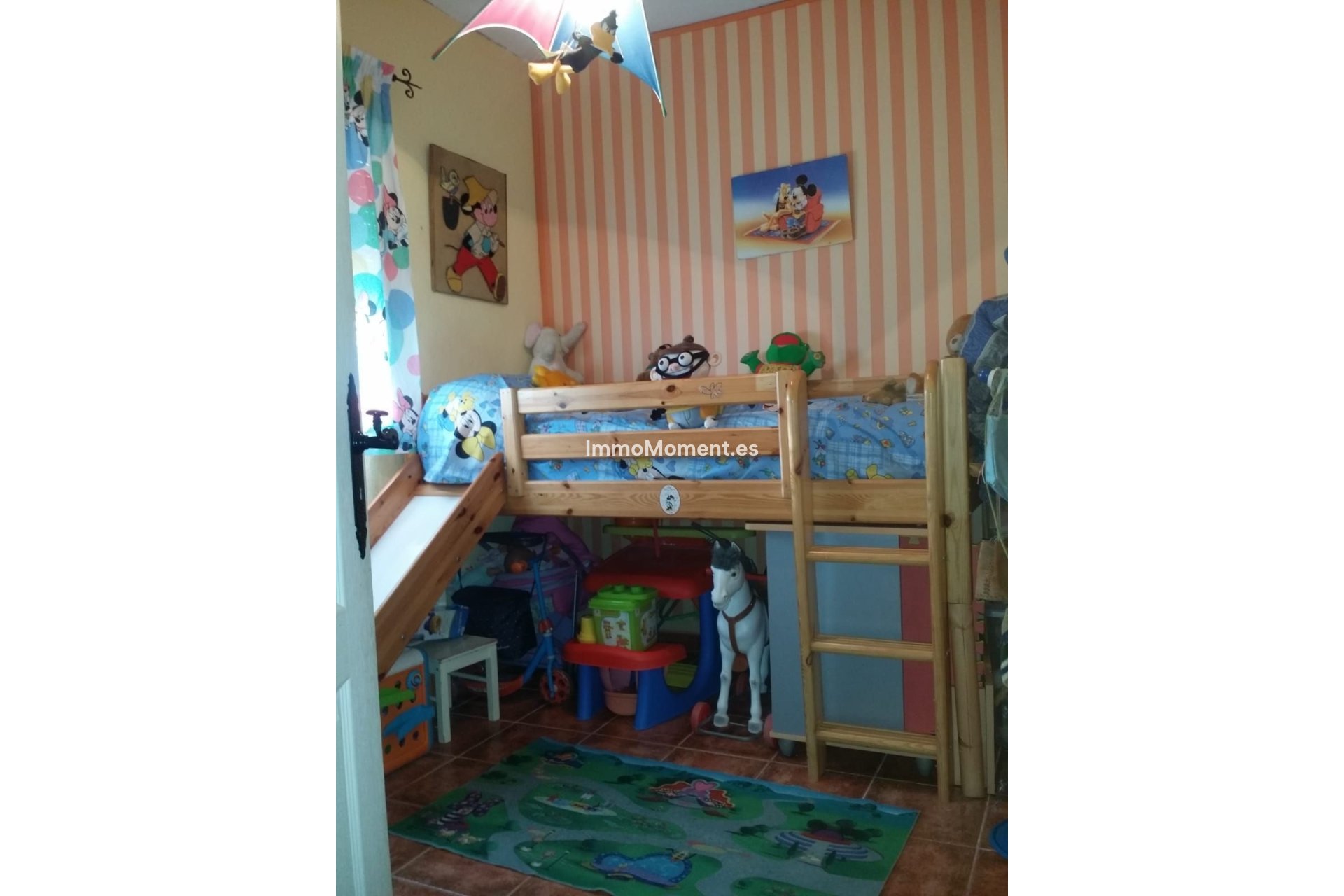 Reventa - Casa de campo - Interior  - Guaro