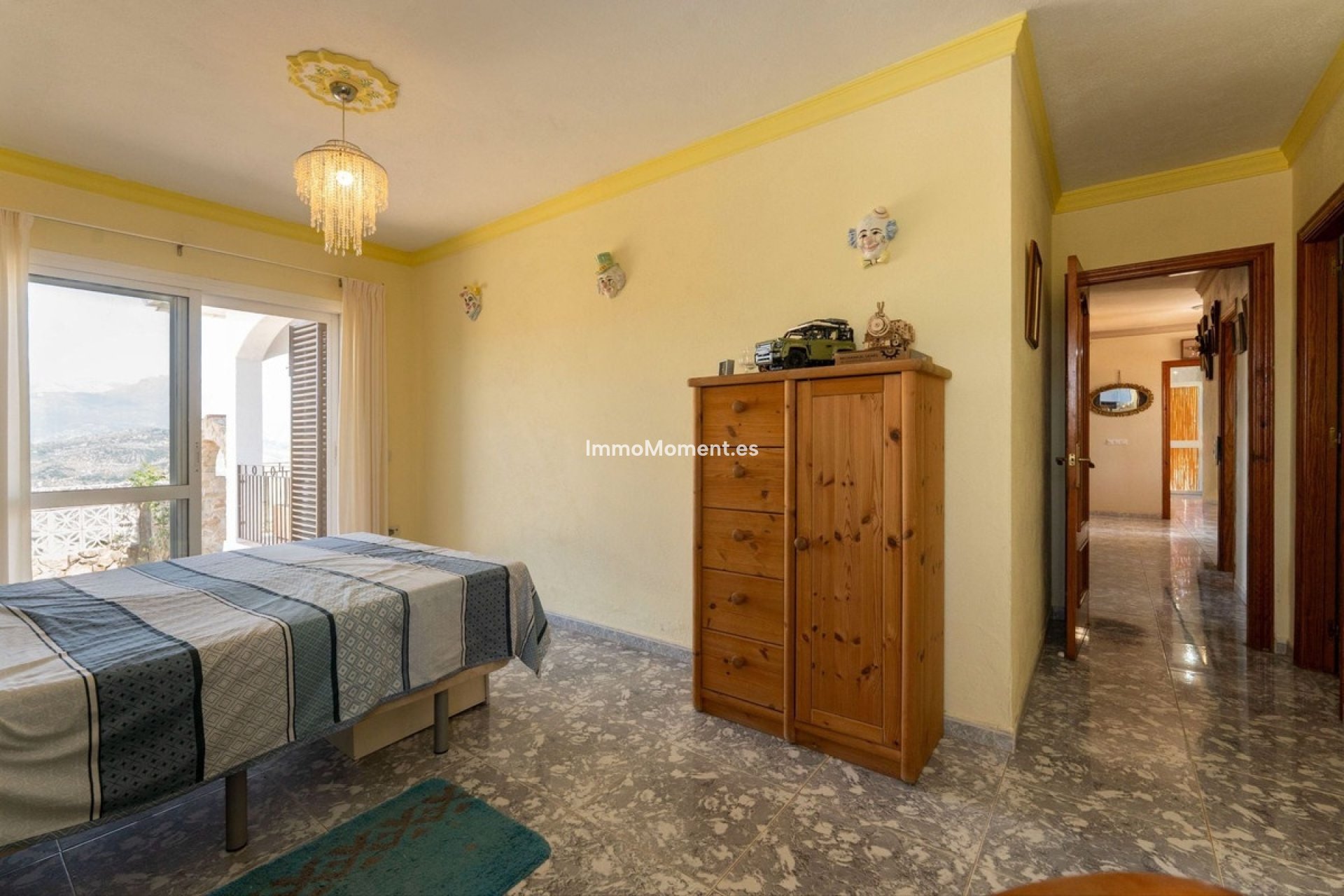 Reventa - Casa de campo - Interior  - Guaro