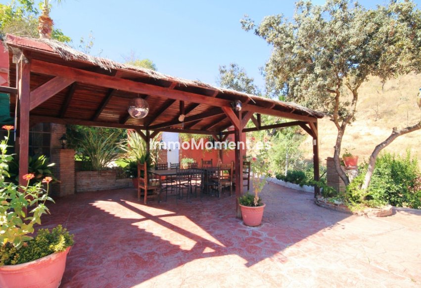 Reventa - Casa de campo - Interior  - Monda