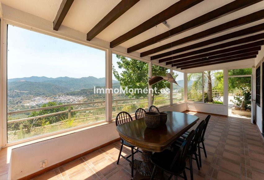 Reventa - Casa de campo - Interior  - Monda
