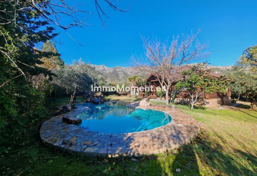 Reventa - Casa de campo - Interior  - Ojén