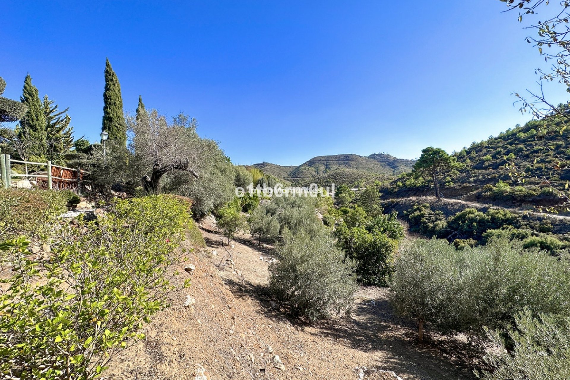 Reventa - Casa de campo - Interior  - Ojén