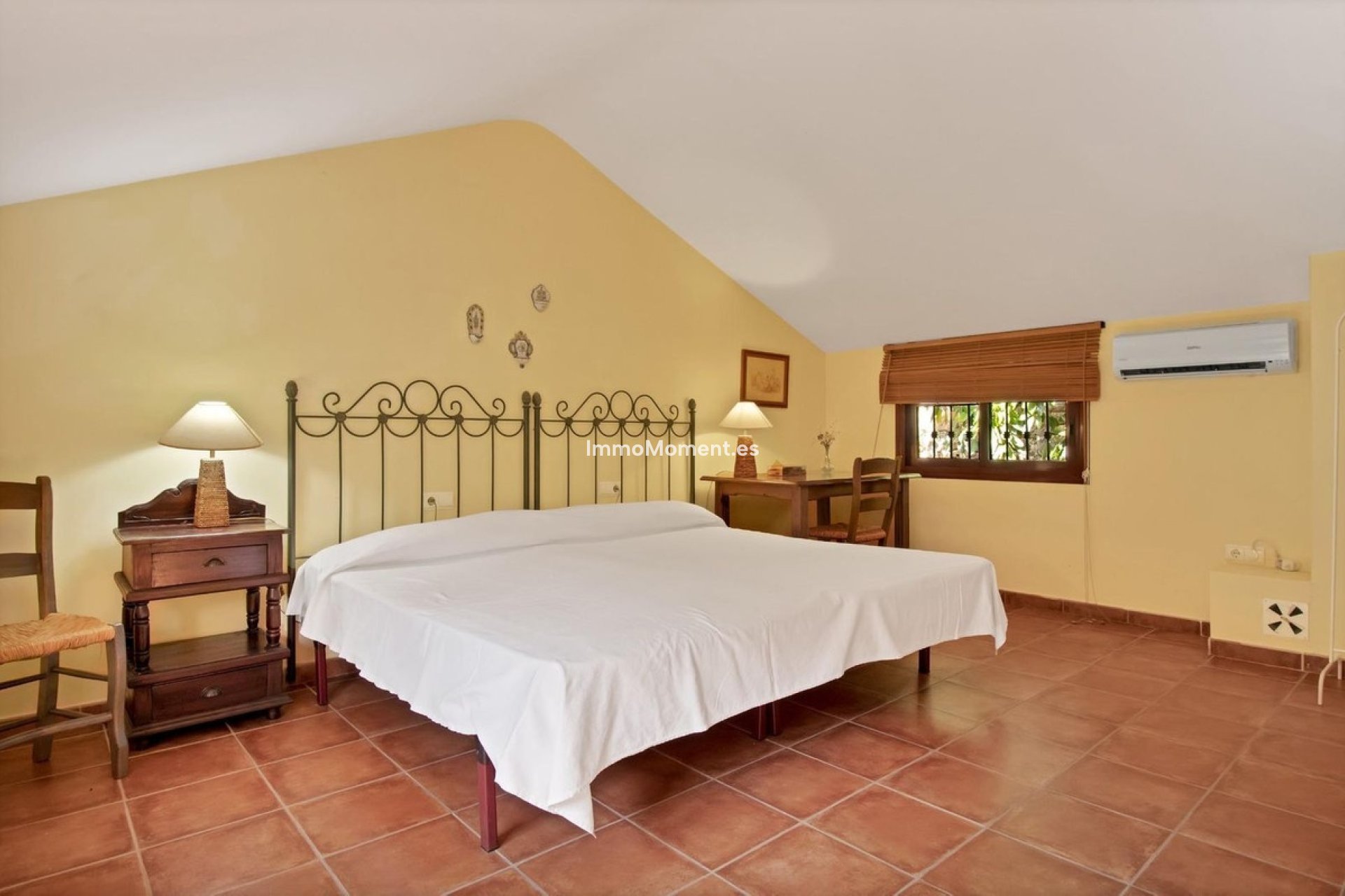 Reventa - Casa de campo - Interior  - Ojén