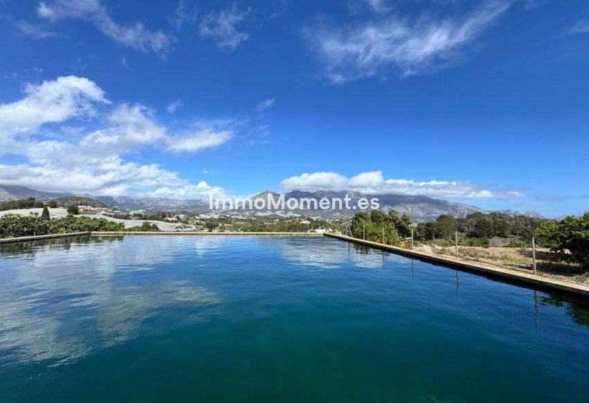 Reventa - Casa de campo - La Nucía - Cautivador