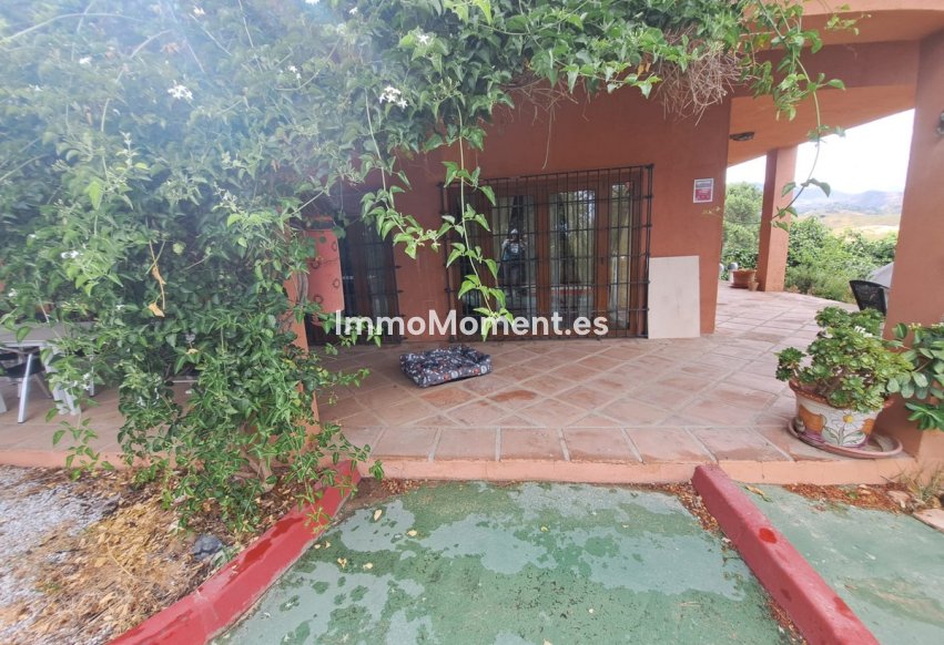 Reventa - Casa de campo - Mijas - Entrerrios