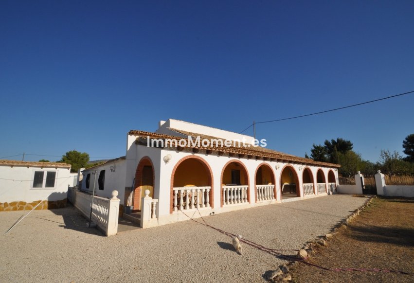 Reventa - Casa de campo - Pinoso - Pinoso Centro