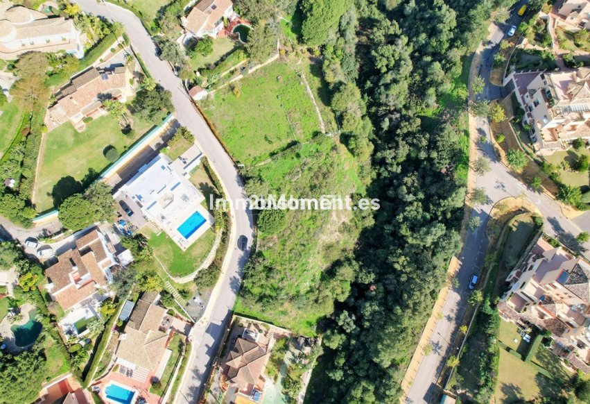 Reventa - Parcela - Marbella - Elviria