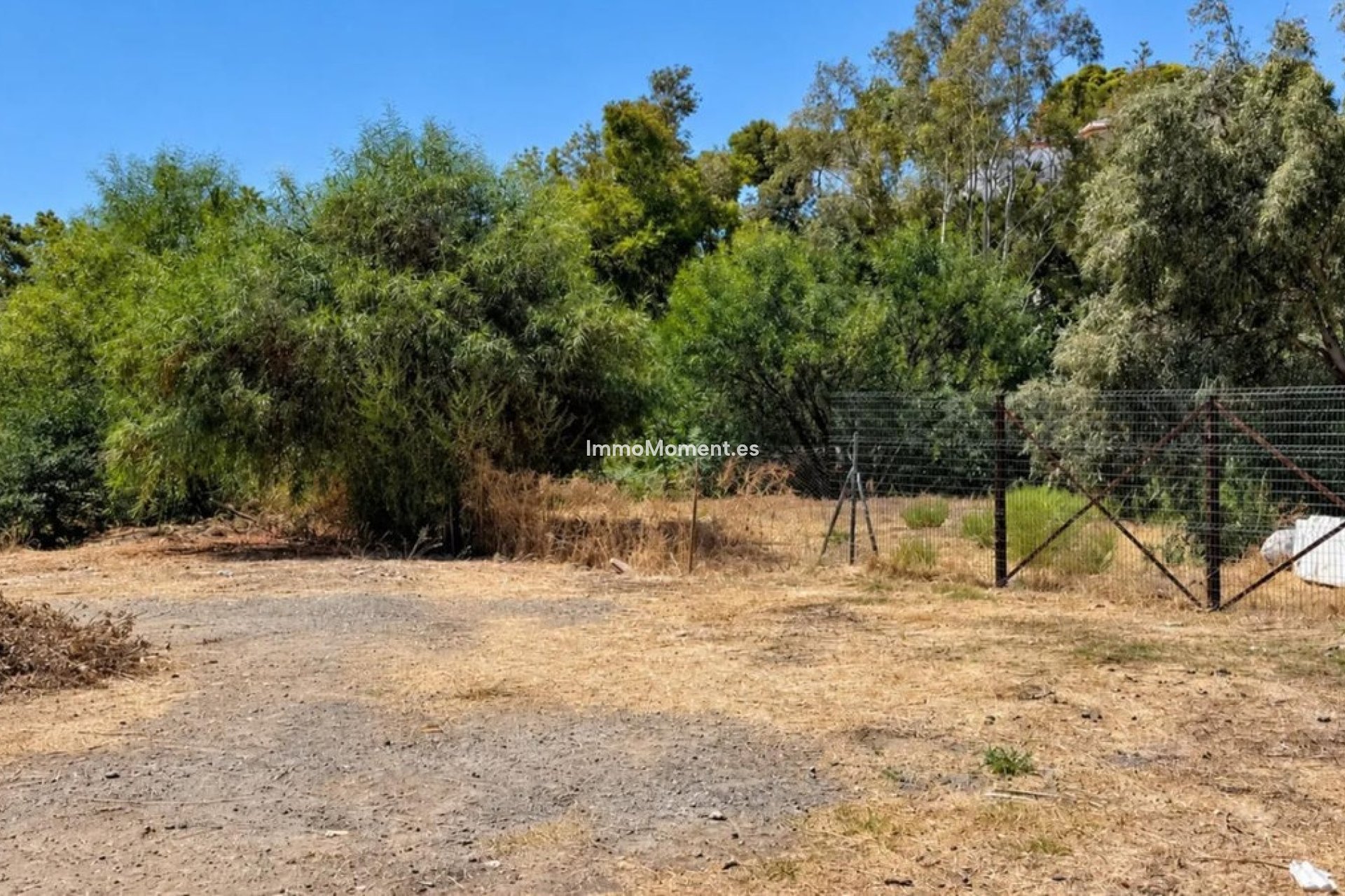 Reventa - Parcela - Marbella - Las Chapas