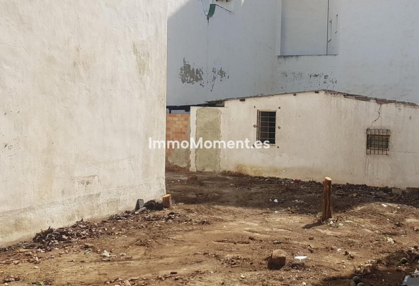 Reventa - Terreno - Estepona  - Estepona Centro