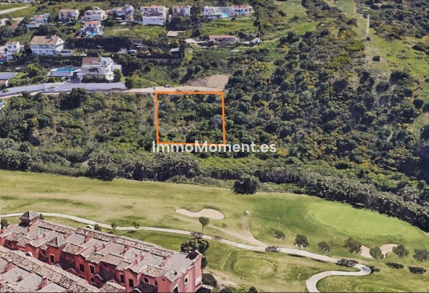 Reventa - Terreno - Estepona  - Valle Romano