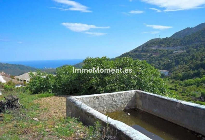 Reventa - Terreno - Interior  - Ojén