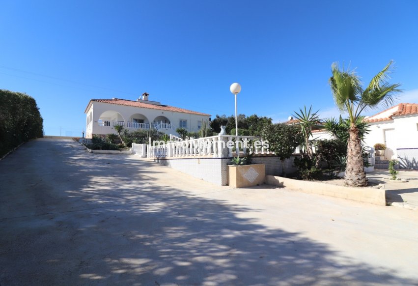 Reventa - Villa - Algorfa - Algorfa Centro