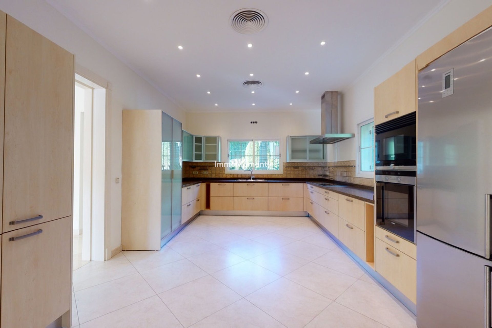 Reventa - Villa - Benahavís - Los Arqueros