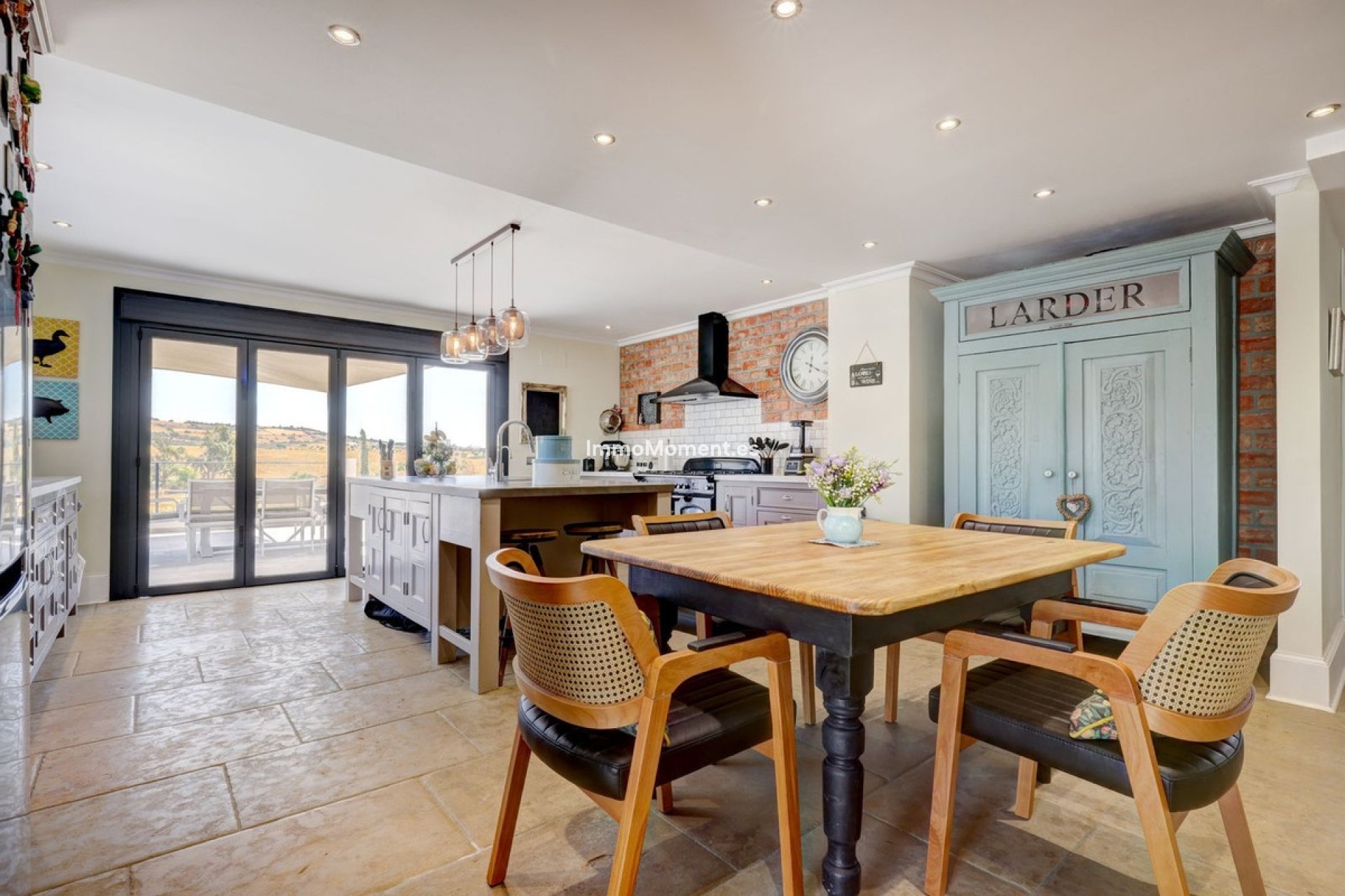 Reventa - Villa - Casares - Casares Centro