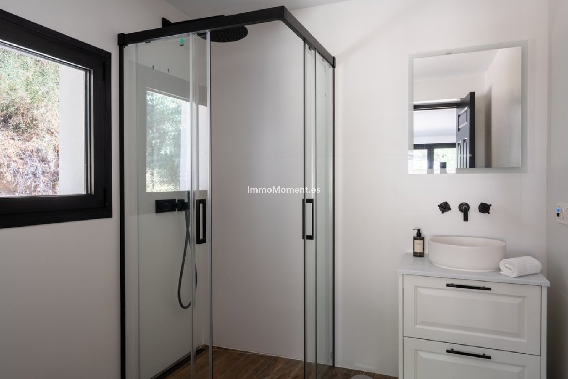 Reventa - Villa - Casares - Casares Centro