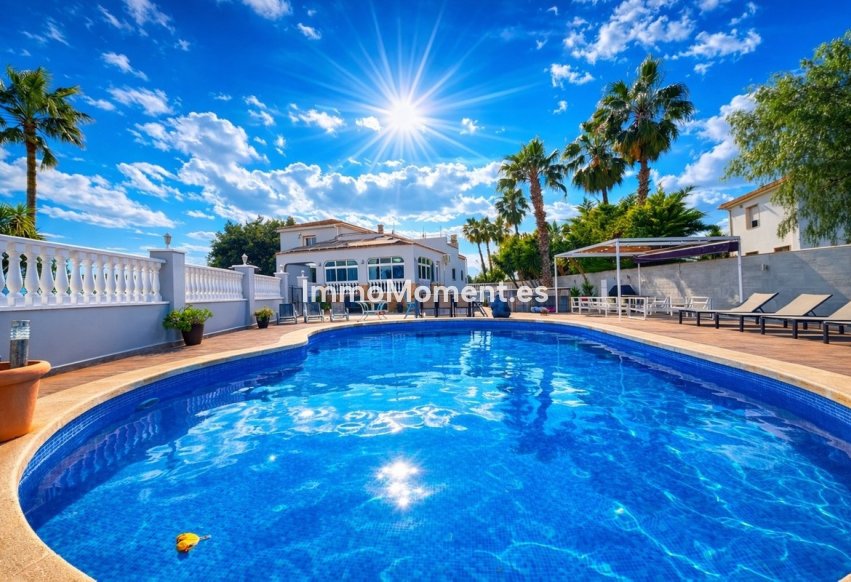 Reventa - Villa - Catral - Catral Centro